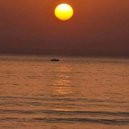 Refugio A Beira Mar Лейрия